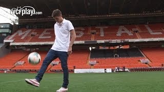 Valencia CF Rodrigo de Paul visita Mestalla [upl. by Kcirdlek]