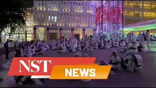 National Day Spectators start gathering at midnight for morning parade [upl. by Hasan]