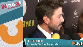 Alfombra Roja de los premios al Hombre de Año  Intrusos  Nu9ve [upl. by Haveman397]