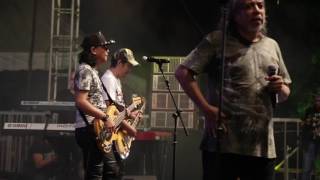 Ramli Sarip  Nyanyian Serambi at MAHA 2016 [upl. by Ainslie]