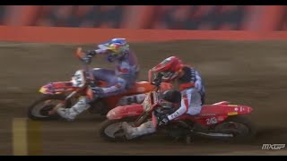 Gajser goes for the win vs Herlings  2024 MXGP of Turkiye [upl. by Nylanna]