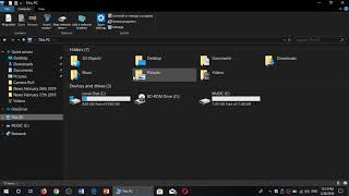 Windows 10 How to copy files from USB drive to Computer folder [upl. by Zephaniah]