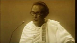 Hemant Kumar Live rare footage zindagi kitni khoobsurat hai by Music n Chilli [upl. by Anis582]