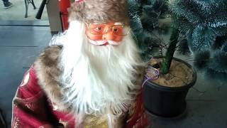 HipHop Santa  Cute Dancing Santa [upl. by Kral]