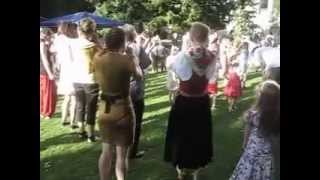 Schweden feiern in Berlin Wilmersdorf den Mittsommer  Svensk Midsommar [upl. by Chandler]