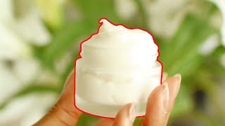 DIY BEGINNER FACE MOISTURISER Tutorial  Start Making Your Own Face Cream Today [upl. by Canter342]