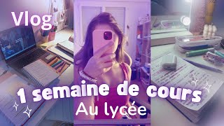 VLOG   S1 EPISODE 1  📚1 SEMAINE DE COURS AU LYCÉE 📚 [upl. by Kosiur]