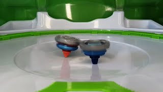 Fight409  UX07 SPHINX COWL vs BX16 VIPER TAIL  Beyblade Xtreme Ultimate Fighting [upl. by Yelrak]