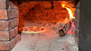 quotPizza rústica e artesanal assada em forno à lenha para uma noite em famíliaquot [upl. by Eudoxia780]