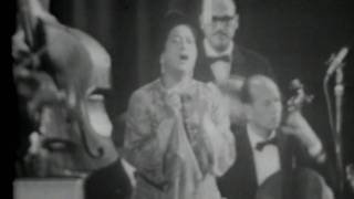 Umm Kulthum  أم كلثوم  live quotAl Atlalquot English subtitles [upl. by Anerdna907]