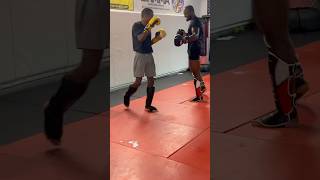 Kickboxing Sparring Fight Team mma brooklynfights combatsport martialarts bkmma brooklynmma [upl. by Vandervelde453]