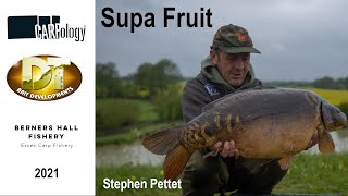 Carpology amp DT Baits  Stephen Pettet talks about Supa Fruit [upl. by Marita690]