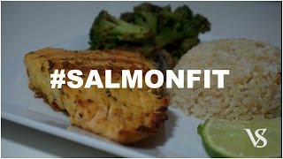 Receta Saludable Salmon Con Mostaza [upl. by Atteloj154]