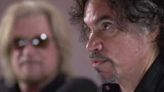 Daryl Hall and John Oates Live from The Life is good Festival [upl. by Leirum87]