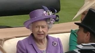 Queen Elizabeth II makes history at Royal Ascot races [upl. by Olshausen]