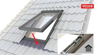 VELUX GPU GPL dakraam inbouwen [upl. by Enimajneb]