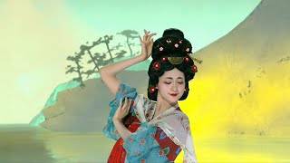 Enjoy the beauty of Hanfu in CGTN Super Night [upl. by Akemahs]