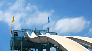 Water Slide at Dorney Park  Gavin and Savannah [upl. by Uy]