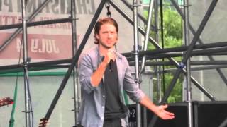 Laura Osnes Ft Aaron Tveit  Falling Slowly Once Live  Elsie Fest 2015 [upl. by Eclud]