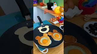 🐻 Breakfast Bear Pancakes Shorts [upl. by Anirbaz]