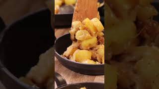 Recette – Tartiflette  short STAUB [upl. by Ilrahc]