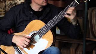 Hofner HGL9 classical guitar demo [upl. by Nairrot]