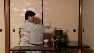 《茶道点前集》立礼 点茶盤 薄茶点前 Sadou Japanese Tea Ceremony（裏千家） [upl. by Yerffeg]