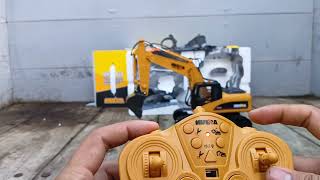 UNBOXING RC EXCAVATOR HUINA 15351 15CH 24Ghz SKALA 114 [upl. by Nnyled]