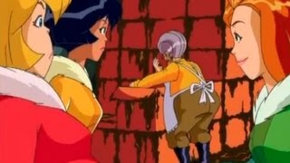 The Cookie Catastrophe  Totally Spies  Clip [upl. by Mikeb]