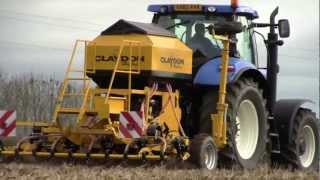 Claydon Direct Drilling Spring Barley with New Holland T6080 [upl. by Siulegroj]