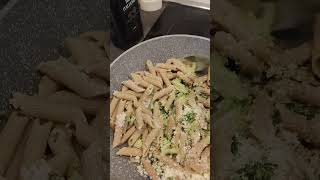 Penne integrali bio coi broccoli 😋😋😋shortsvideo genova food [upl. by Anyala]