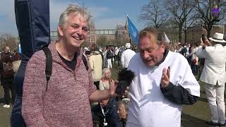 Op Vredesdemo Museumplein 31 maart 2024 interview met demonstrant van 28 maart 2021 René Cammeraat [upl. by Hamlet]