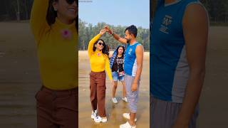 Single Life 🙂 Vs Couple life ❤️ funnyshorts akhikiduniya trendingshorts viralvideos comedy [upl. by Kcirej]