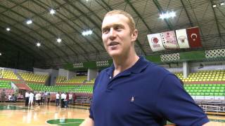 Brian Scalabrine Black Mamba vs White Mamba [upl. by Crifasi713]