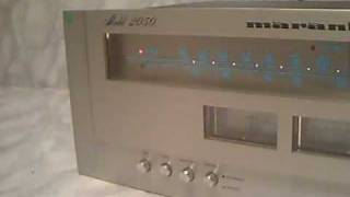 Marantz 2050 Tuner [upl. by Cade558]