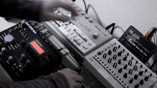 MFB Tanzmaus  TB303  Analog Heat  monotron DELAY  acid techno [upl. by Anawait]