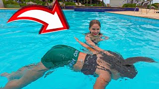 A VALENTONA AFOGOU A VAVÁ NA PISCINA 🚨SOS 🚨‼️🔔 [upl. by Maynard]