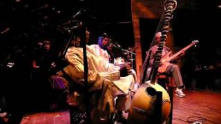 Toumani Diabate talking about hisband and playing the Kora [upl. by Chon94]