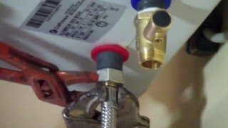 Come installare uno scaldacqua elettrico  how to install an electric water heater [upl. by Oknuj]