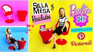 DIY ✄ Como hacer SILLA y MESA para Muñecas BARBIE Reciclando una botella muy FACIL Manualidad [upl. by Doownyl]