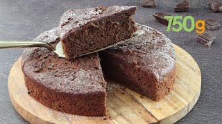 Recette du gâteau moelleux au chocolat et à la courgette  750g [upl. by Nwahsav]