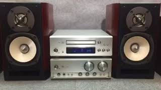 Onkyo A 933 [upl. by Laertnom]