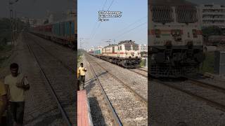 12756 BhavnagarKakinada Port SF Expres Skips Borabanda [upl. by Cheffetz]