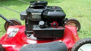 HOW TO Replace Briggs amp Stratton Lawnmower Primer Bulb [upl. by Ecirum]