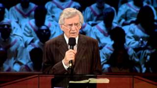 October 11 2009  David Wilkerson  Man’s Hour of Darkness is God’s Hour of Power [upl. by Satterlee]