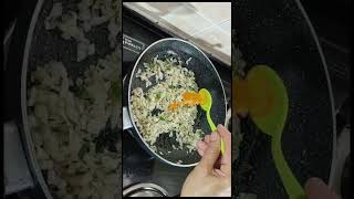 पौष्टिक आणि चवदार घोटलेली फोडणीची पालक डाळ Ghotleli Palak Dal recipe 😍😍shortscookingviral [upl. by Angie790]