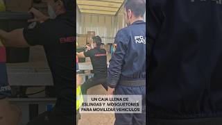 Entrega de material a Policia nacional y gruistassupervivencia dana emergr emergencia [upl. by Nalorac]