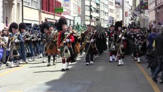 Scottish Bagpipe in Stret Parade in Basel 2011 [upl. by Euqinue]