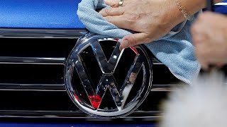 Dieselskandal VW muss eine Milliarde Euro zahlen [upl. by Relyt346]