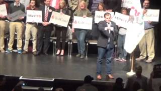 Ted Cruz Deals With Trump Birther Protester In Peoria IL [upl. by Aelgna]